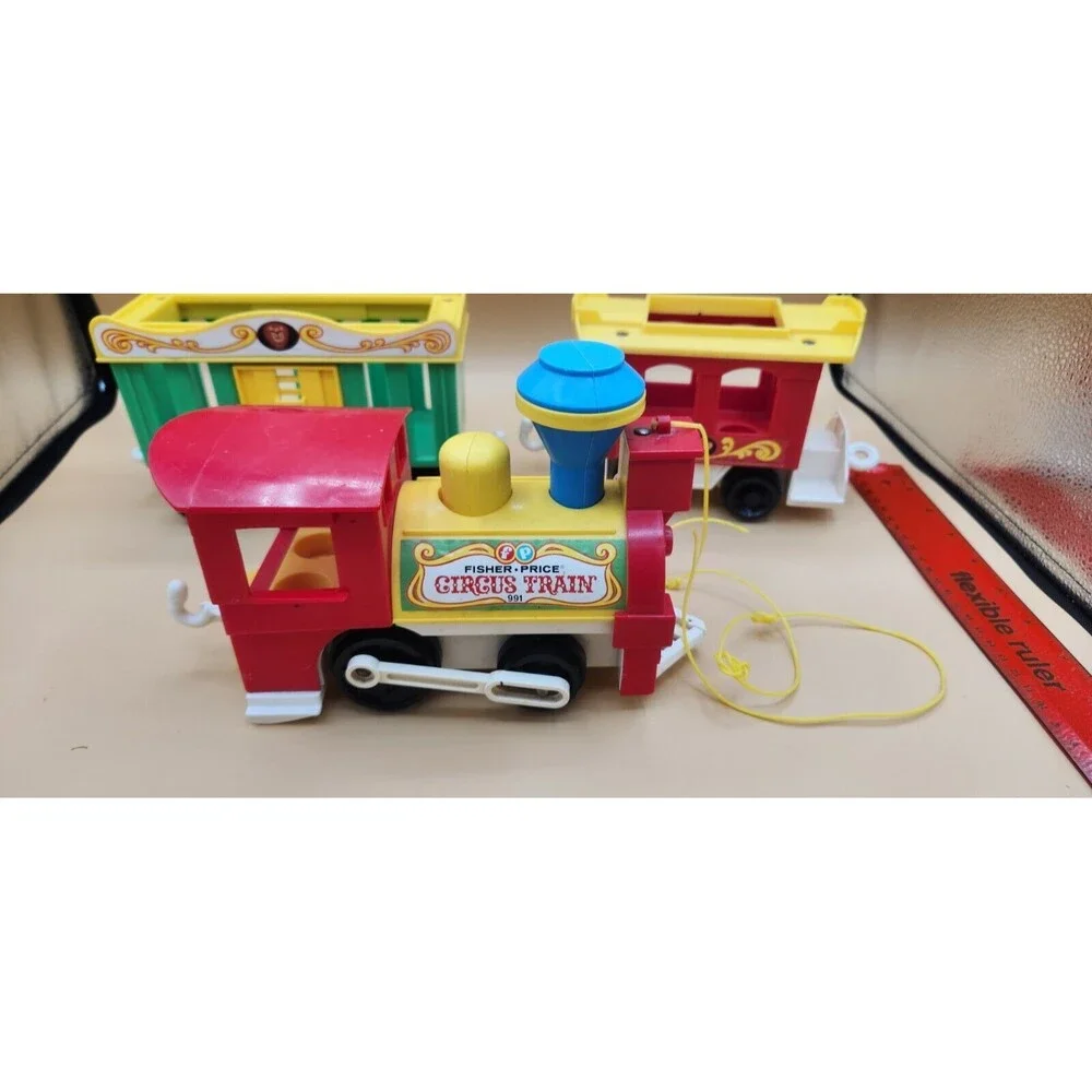Vintage 1973 Fisher Price Little People Play Family Circus Train 991